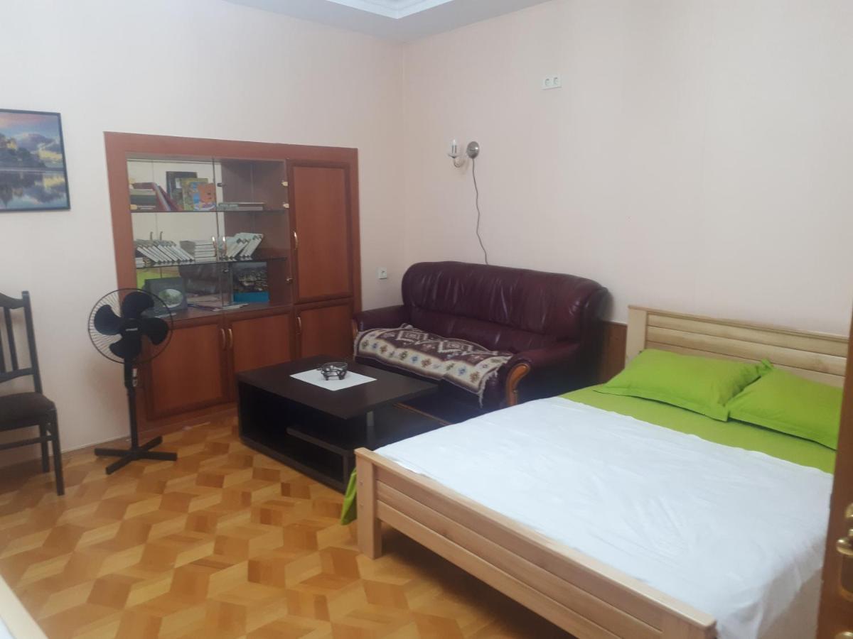 Sunflower Hotel Tiflis Exterior foto