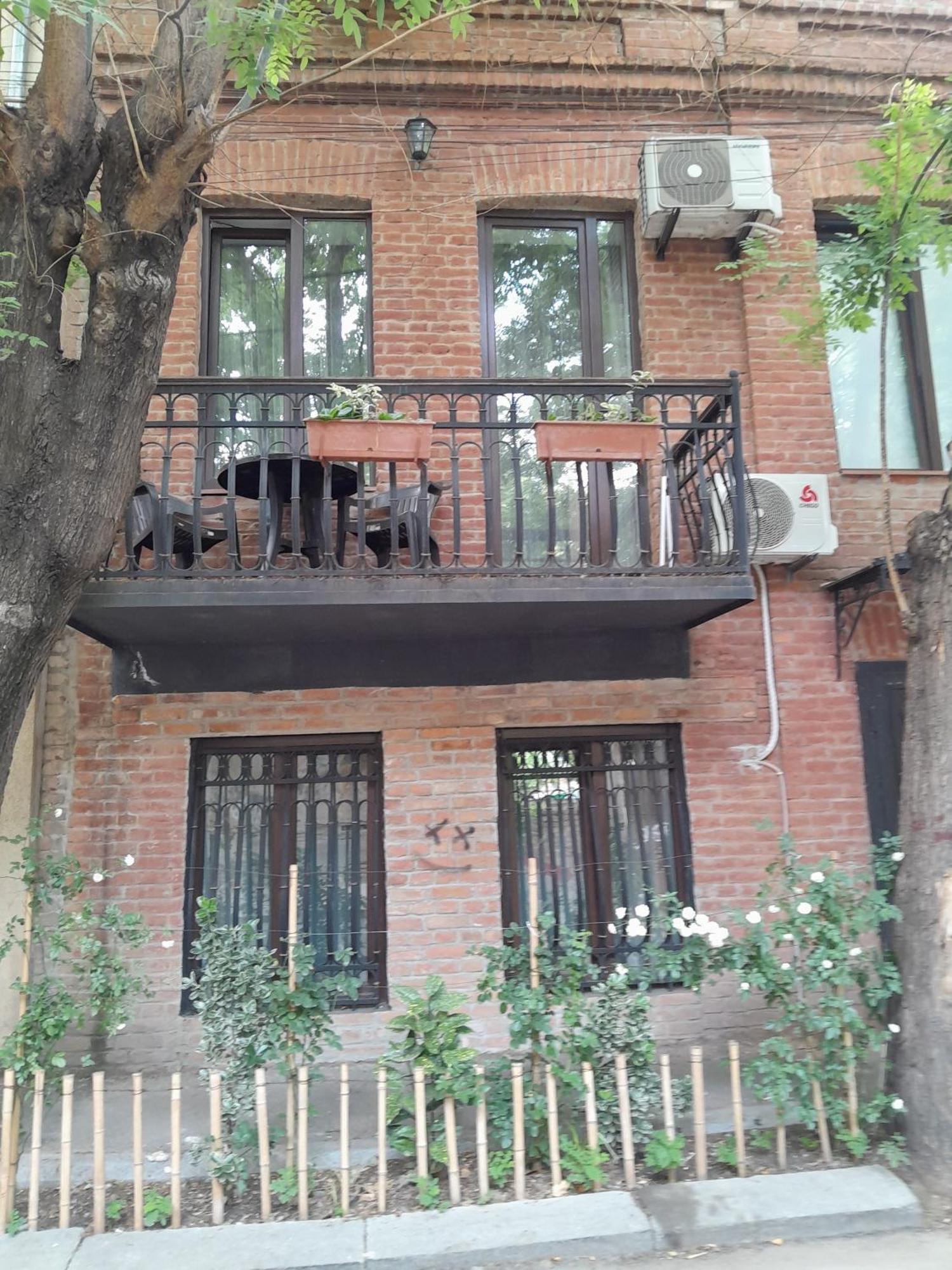 Sunflower Hotel Tiflis Exterior foto
